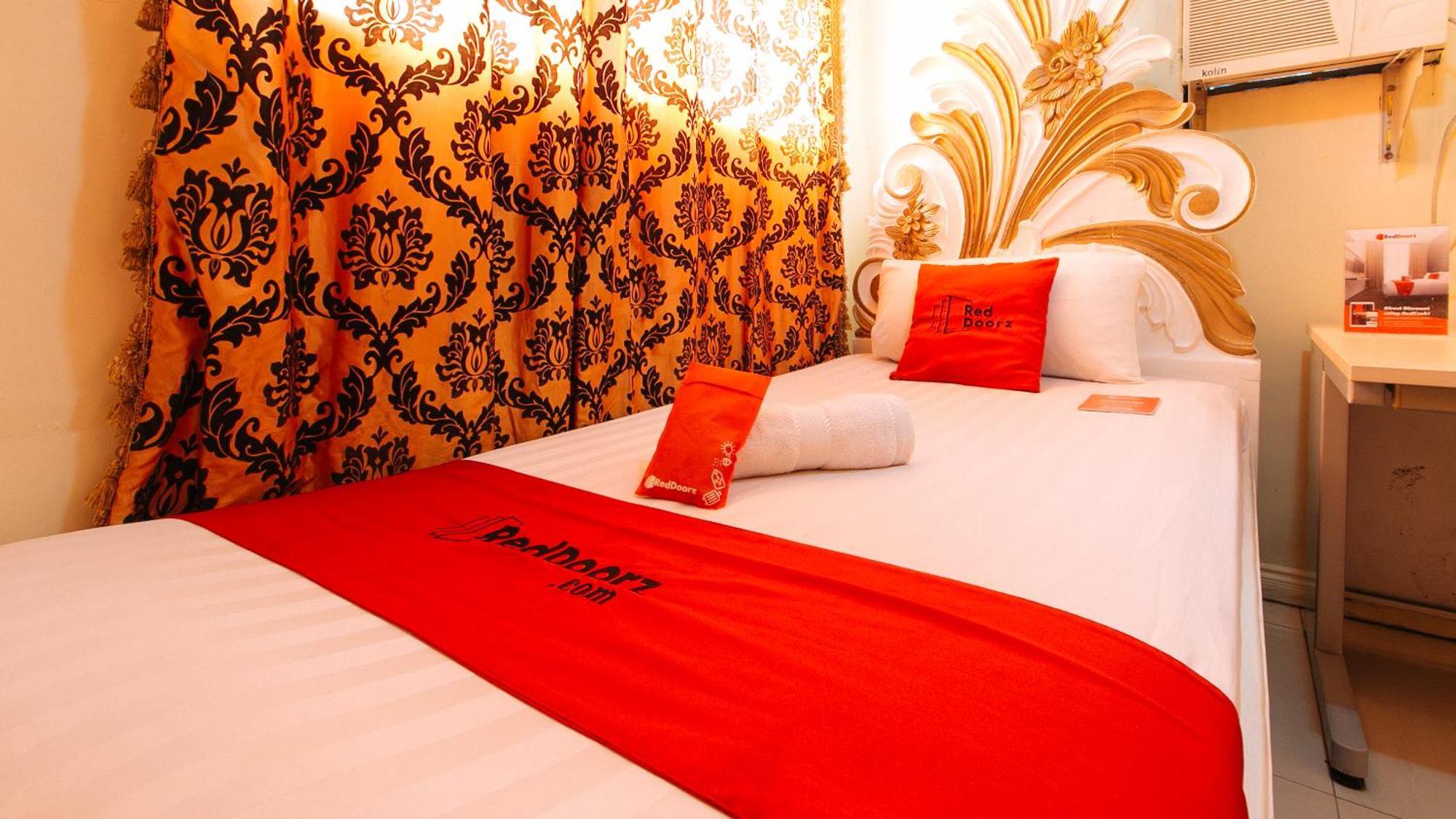 Reddoorz At Manila Venetian Hotel Eksteriør bilde